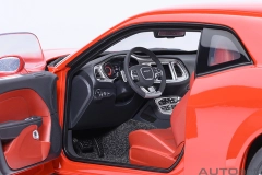 71764 1/18 DODGE CHALLENGER SRT JAILBREAK 2022 (TORRED)