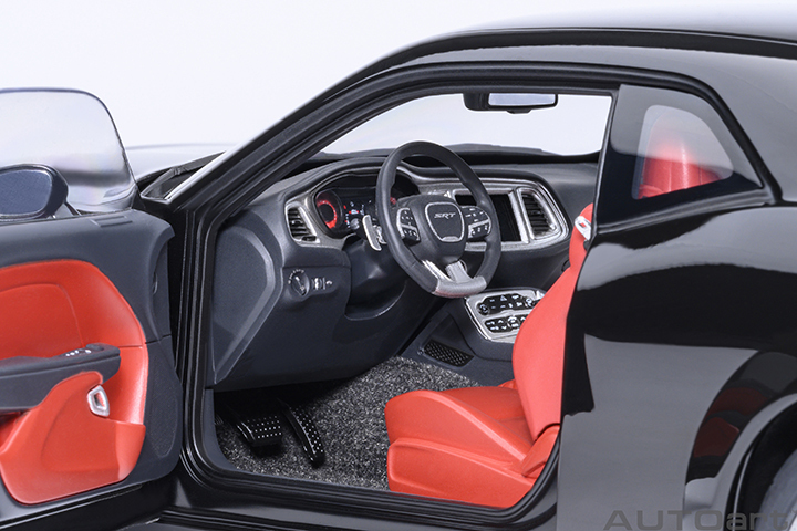 71765 1/18 DODGE CHALLENGER SRT SUPER STOCK 2023 (PITCH BLACK)