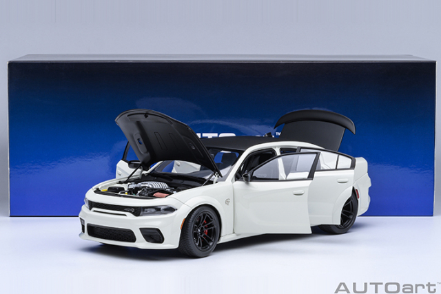 71751 1/18 DODGE CHARGER SRT HELLCAT REDEYE JAILBREAK (KNUCKLE WHITE)
