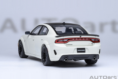 71751 1/18 DODGE CHARGER SRT HELLCAT REDEYE JAILBREAK (KNUCKLE WHITE)