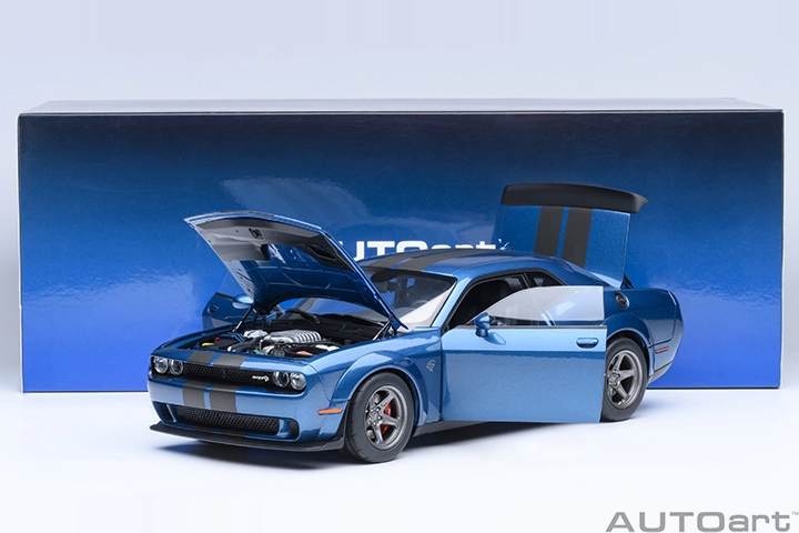 71767 1/18 DODGE CHALLENGER SRT SUPER STOCK 2023 (FROSBITE/BLUE)