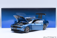 71767 1/18 DODGE CHALLENGER SRT SUPER STOCK 2023 (FROSBITE/BLUE)
