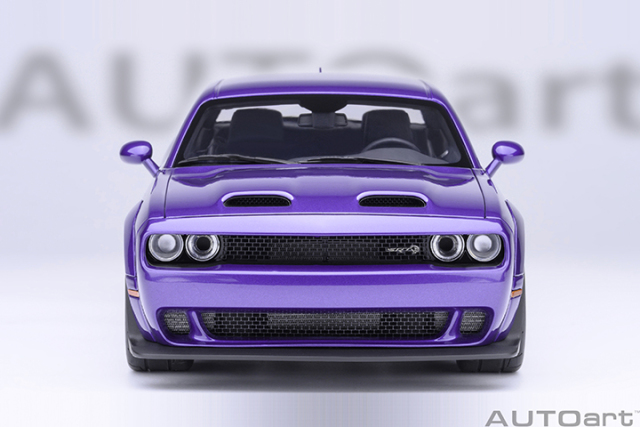 71768 1/18 DODGE CHALLENGER SRT SUPER STOCK 2023 (PLUM CRAZY/PURPLE)