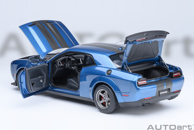 71767 1/18 DODGE CHALLENGER SRT SUPER STOCK 2023 (FROSBITE/BLUE)