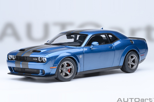 71767 1/18 DODGE CHALLENGER SRT SUPER STOCK 2023 (FROSBITE/BLUE)
