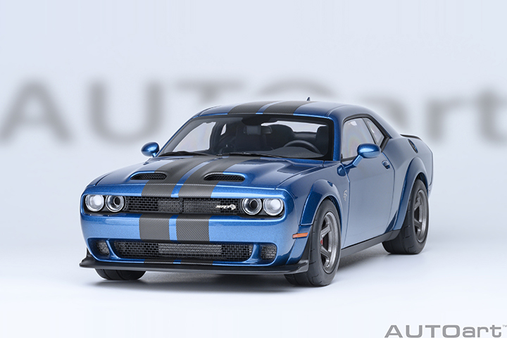 71767 1/18 DODGE CHALLENGER SRT SUPER STOCK 2023 (FROSBITE/BLUE)