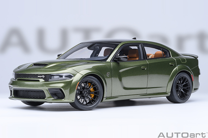 71752 1/18 DODGE CHARGER SRT HELLCAT REDEYE JAILBREAK (F8 GREEN)
