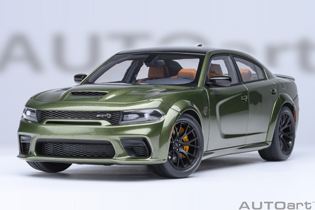 71752 1/18 DODGE CHARGER SRT HELLCAT REDEYE JAILBREAK (F8 GREEN)