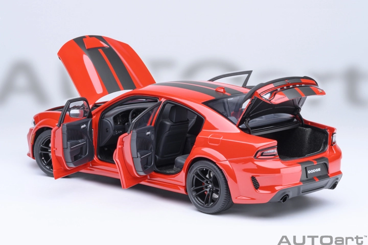 71759 1/18 DODGE CHARGER SCAT PACK WIDEBODY (TORRED)