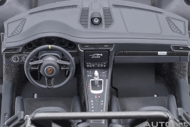 78177 1/18 PORSCHE 911 (991.2) GT3 RS WEISSACH PACKAGE ( LAVA ORANGE )