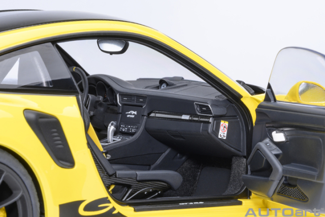 78178 1/18 PORSCHE 911 (991.2) GT3 RS WEISSACH PACKAGE ( RACING YELLOW )