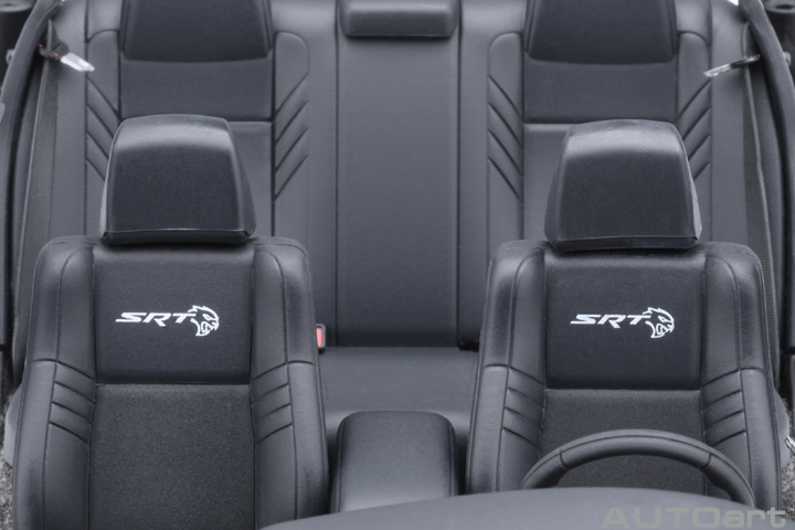 71753 1/18 DODGE CHARGER SRT HELLCAT REDEYE JAILBREAK (B5 BLUE)