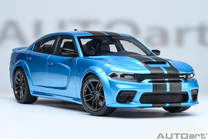 71753 1/18 DODGE CHARGER SRT HELLCAT REDEYE JAILBREAK (B5 BLUE)
