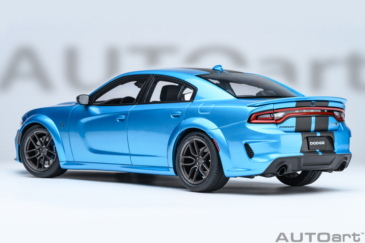 71753 1/18 DODGE CHARGER SRT HELLCAT REDEYE JAILBREAK (B5 BLUE)