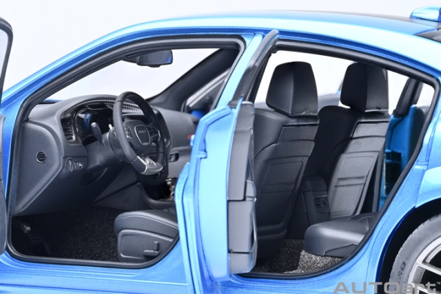 71753 1/18 DODGE CHARGER SRT HELLCAT REDEYE JAILBREAK (B5 BLUE)
