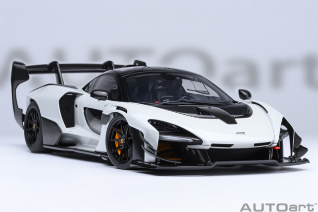 81953 1/18 McLAREN SENNA GTR (SILICA WHITE)