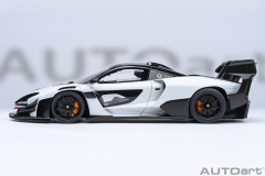 81953 1/18 McLAREN SENNA GTR (SILICA WHITE)