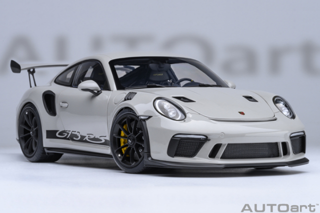 78180 1/18 PORSCHE 911 (991.2) GT3 RS ( CRAYON )