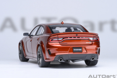 71755 1/18 DODGE CHARGER SRT HELLCAT REDEYE JAILBREAK (SINAMON STICK)