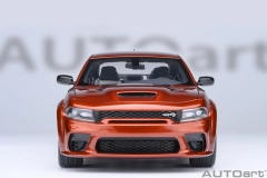 71755 1/18 DODGE CHARGER SRT HELLCAT REDEYE JAILBREAK (SINAMON STICK)