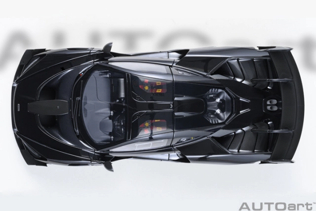 81954 1/18 McLAREN SENNA GTR (ONYX BLACK)