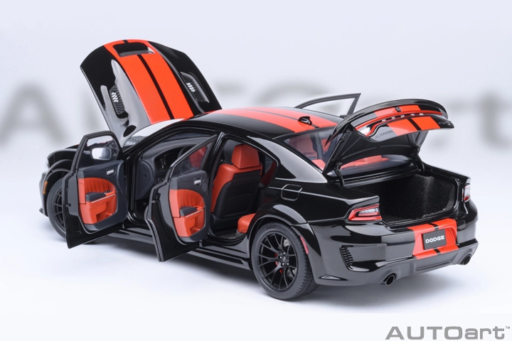 71754 1/18 DODGE CHARGER SRT HELLCAT REDEYE JAILBREAK (PITCH BLACK)