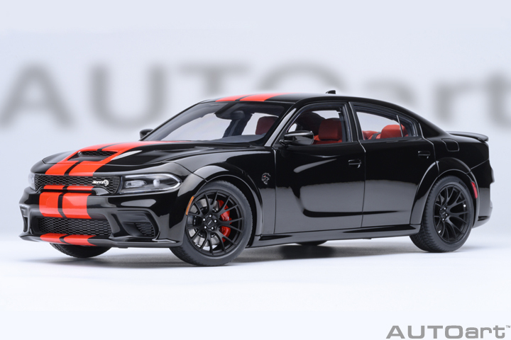 71754 1/18 DODGE CHARGER SRT HELLCAT REDEYE JAILBREAK (PITCH BLACK)