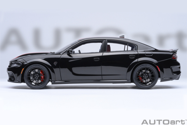 71754 1/18 DODGE CHARGER SRT HELLCAT REDEYE JAILBREAK (PITCH BLACK)