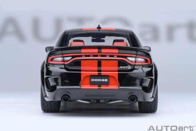 71754 1/18 DODGE CHARGER SRT HELLCAT REDEYE JAILBREAK (PITCH BLACK)