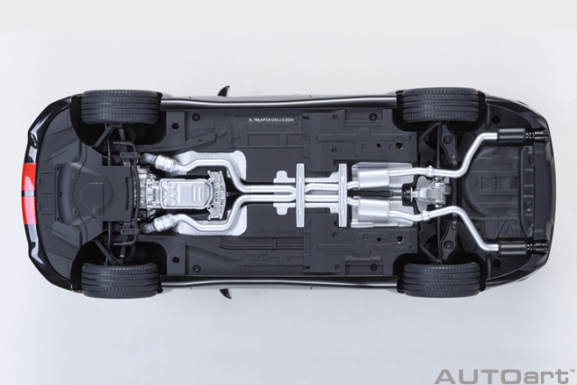 71754 1/18 DODGE CHARGER SRT HELLCAT REDEYE JAILBREAK (PITCH BLACK)