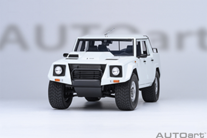 74549 1/18 LAMBORGHINI LM002 (BIANCO POLO PARK/WHITE)