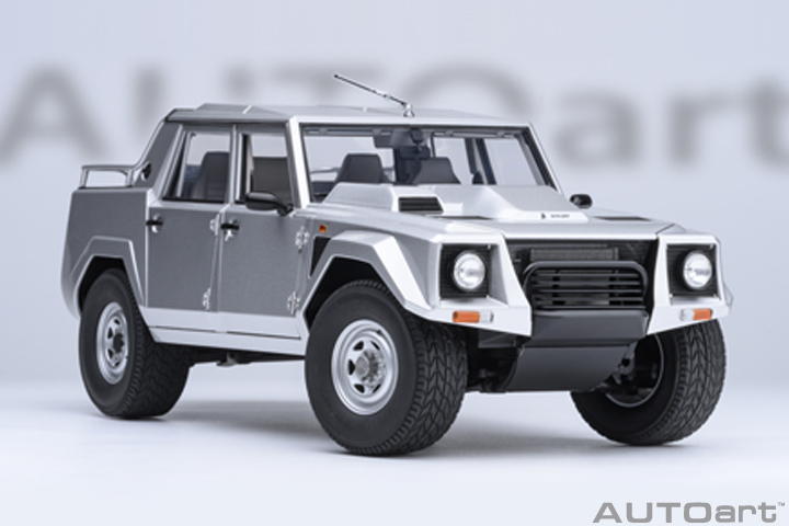 74553 1/18 LAMBORGHINI LM002 (ARGENTO/METALLIC SILVER)