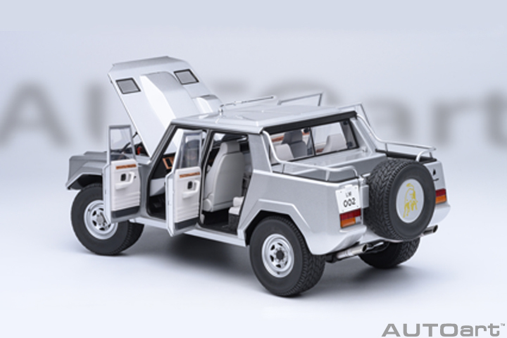 74553 1/18 LAMBORGHINI LM002 (ARGENTO/METALLIC SILVER)