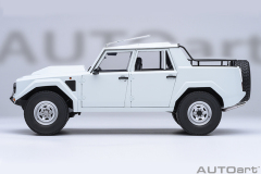 74549 1/18 LAMBORGHINI LM002 (BIANCO POLO PARK/WHITE)