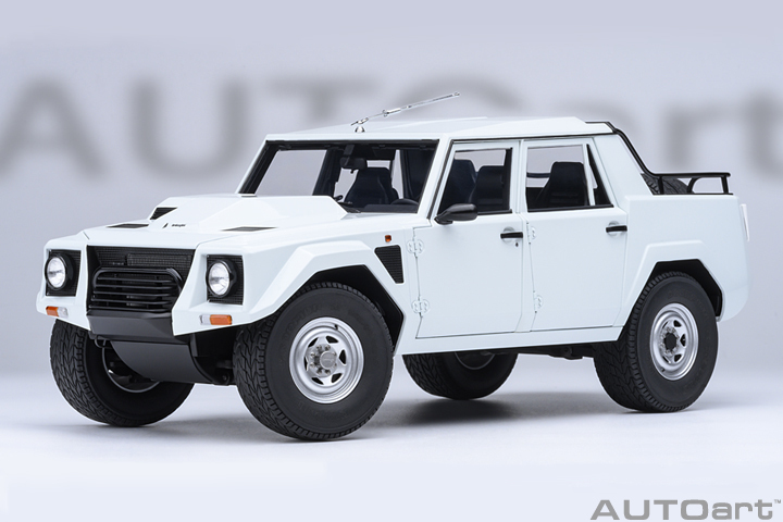 74549 1/18 LAMBORGHINI LM002 (BIANCO POLO PARK/WHITE)