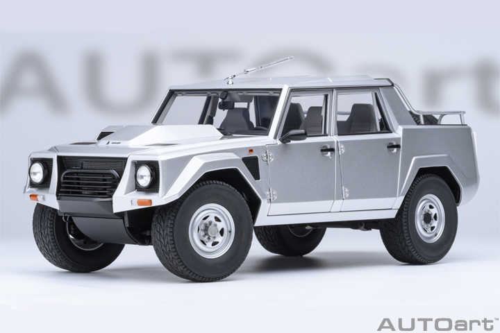 74553 1/18 LAMBORGHINI LM002 (ARGENTO/METALLIC SILVER)