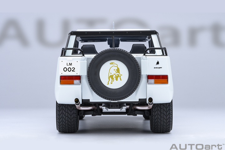 74549 1/18 LAMBORGHINI LM002 (BIANCO POLO PARK/WHITE)