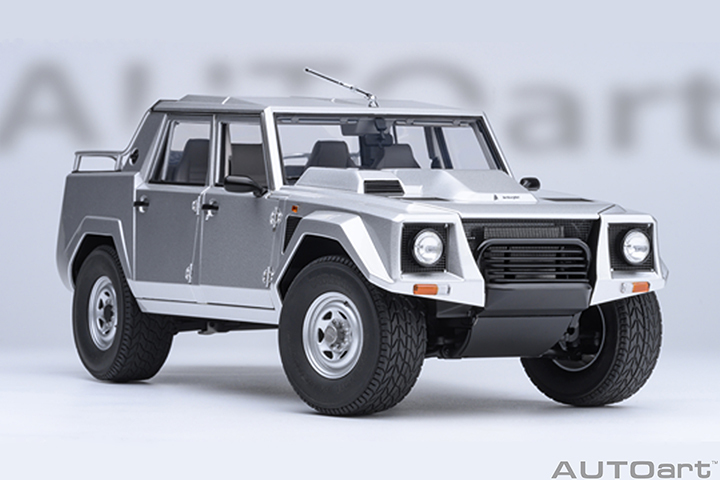 74553 1/18 LAMBORGHINI LM002 (ARGENTO/METALLIC SILVER)