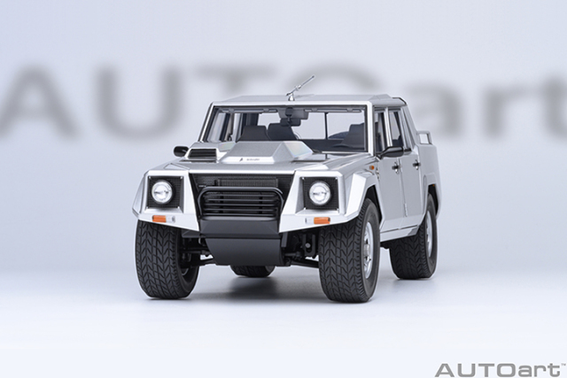 74553 1/18 LAMBORGHINI LM002 (ARGENTO/METALLIC SILVER)