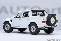 74549 1/18 LAMBORGHINI LM002 (BIANCO POLO PARK/WHITE)
