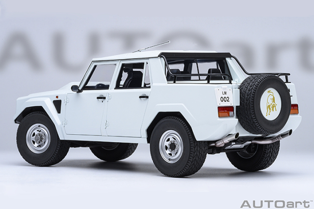 74549 1/18 LAMBORGHINI LM002 (BIANCO POLO PARK/WHITE)