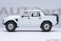 74549 1/18 LAMBORGHINI LM002 (BIANCO POLO PARK/WHITE)