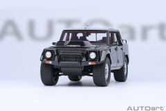 74550 1/18 LAMBORGHINI LM002 (NERO TENEBRE/BLACK)