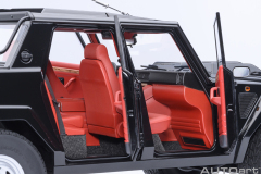 74550 1/18 LAMBORGHINI LM002 (NERO TENEBRE/BLACK)