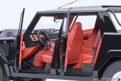 74550 1/18 LAMBORGHINI LM002 (NERO TENEBRE/BLACK)