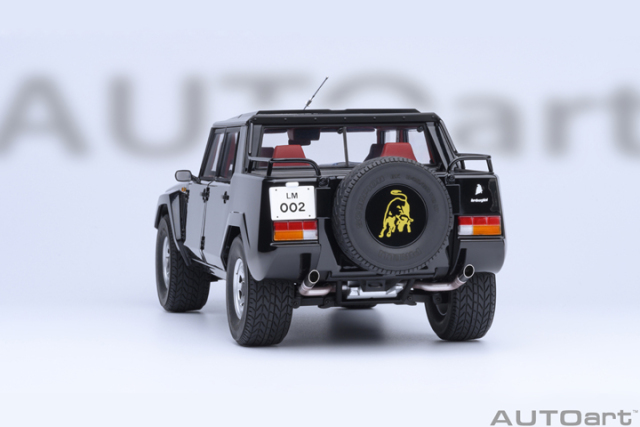 74550 1/18 LAMBORGHINI LM002 (NERO TENEBRE/BLACK)