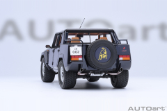 74552 1/18 LAMBORGHINI LM002 (BLU ACAPULCO METALLIC/METALLIC BLUE)