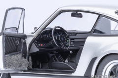 78110 1/18 PORSCHE 911(930) TURBO 3.0 (SILVER)