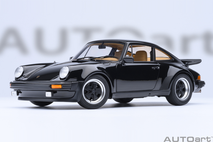 78111 1/18 PORSCHE 911(930) TURBO 3.0 (BLACK)