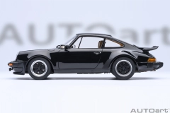 78111 1/18 PORSCHE 911(930) TURBO 3.0 (BLACK)